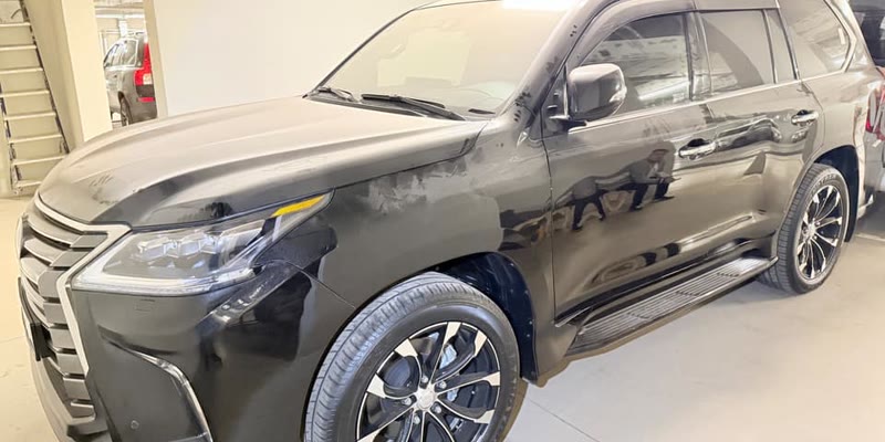 Lexus LX 450d 2021 на выездной проверке CarGuru